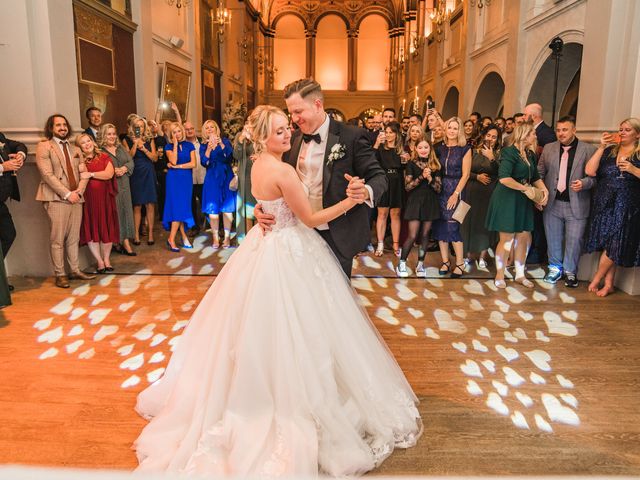 Dan and Jemma's Wedding in Windsor, Berkshire 11