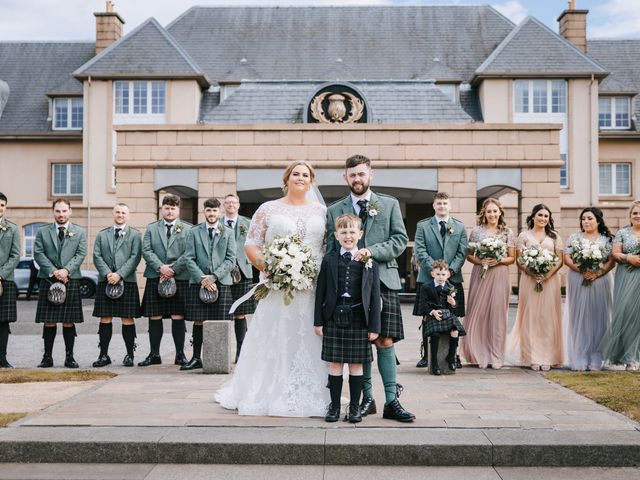 Mark and Claire&apos;s Wedding in St Andrews, Fife &amp; Angus 10