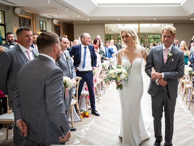 Robyn and Jamie's Wedding in Leeds, West Yorkshire 7
