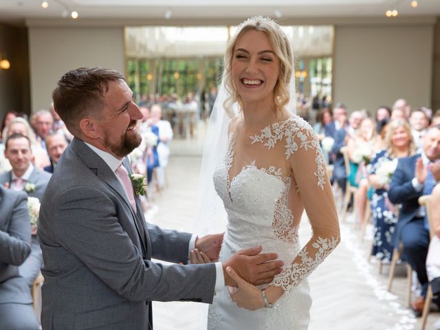 Robyn and Jamie's Wedding in Leeds, West Yorkshire 8