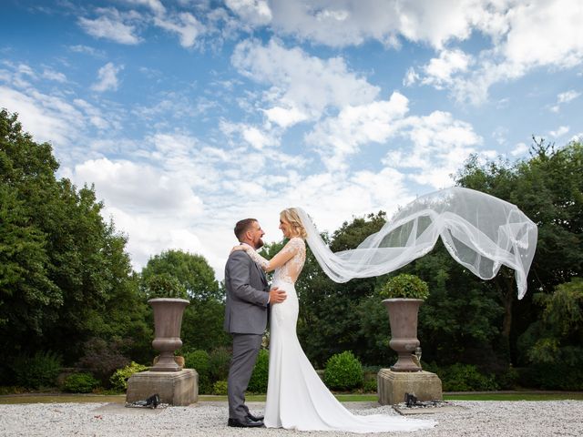Robyn and Jamie's Wedding in Leeds, West Yorkshire 10