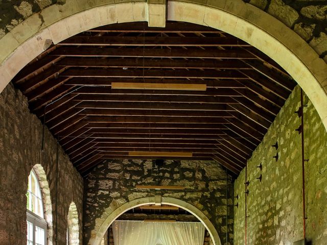 Jamie and Ann&apos;s Wedding in Edinburgh, Lothian &amp; Borders 29