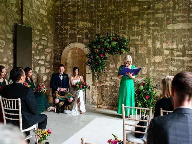 Jamie and Ann&apos;s Wedding in Edinburgh, Lothian &amp; Borders 32