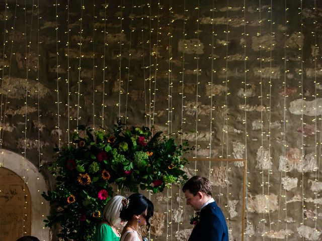 Jamie and Ann&apos;s Wedding in Edinburgh, Lothian &amp; Borders 33