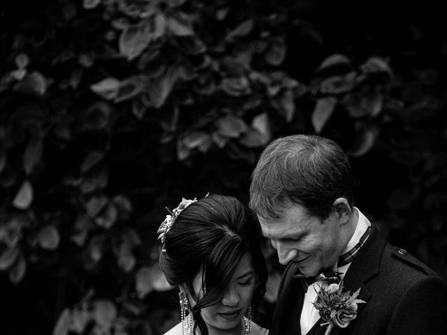 Jamie and Ann&apos;s Wedding in Edinburgh, Lothian &amp; Borders 43