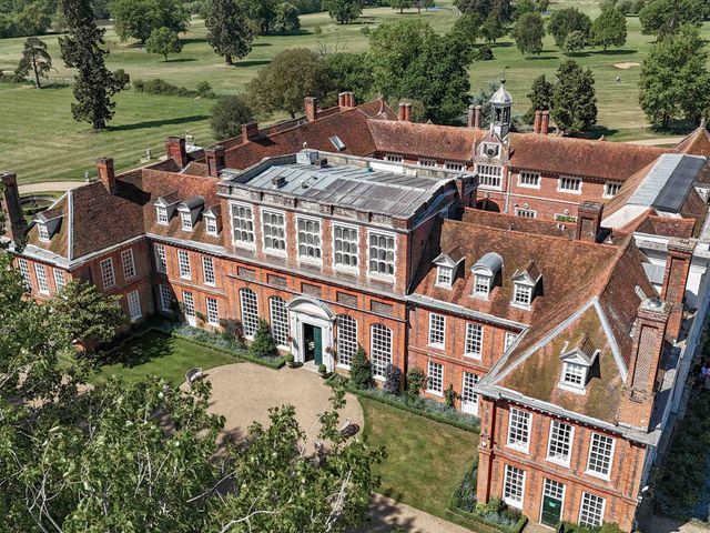 Lucy and Dan's Wedding in Halstead, Essex 3