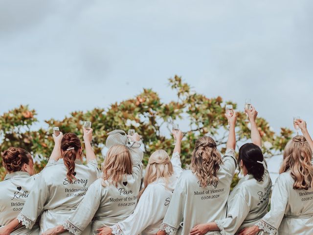 Sammie and David's Wedding in Rochford, Essex 6