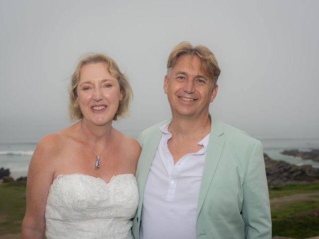 Lisa and Stephen&apos;s Wedding in Newquay, Cornwall 2