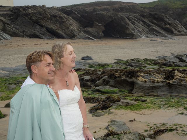 Lisa and Stephen&apos;s Wedding in Newquay, Cornwall 22