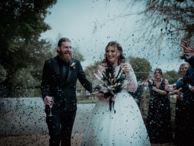 Jake and Bethany&apos;s Wedding in Romsey, Hampshire 4