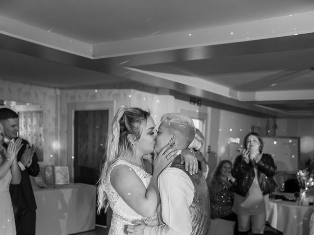 Stacey and Vicky's Wedding in Hull, East Riding of Yorkshire 15
