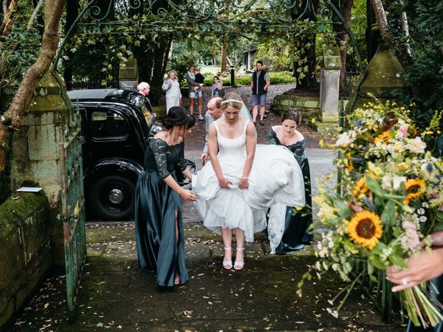 Kieran and Thomasin&apos;s Wedding in Corbridge, Northumberland 40