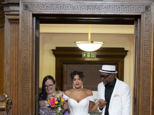 Tom and Sarah's Wedding in Islington, North London 6