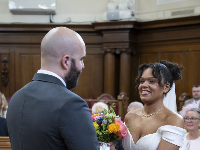 Tom and Sarah's Wedding in Islington, North London 7