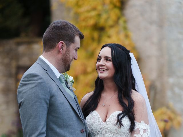 Jordan and Maddy's Wedding in Brize Norton, Oxfordshire 11