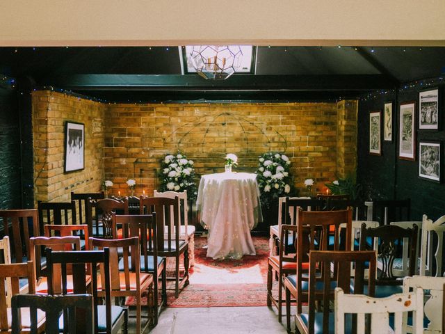 Jason and Janet's Wedding in Hammersmith, West London 3