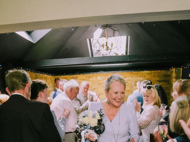 Jason and Janet's Wedding in Hammersmith, West London 14