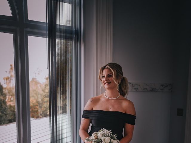 Ollie and Daisy's Wedding in Six Mile Bottom, Cambridgeshire 16