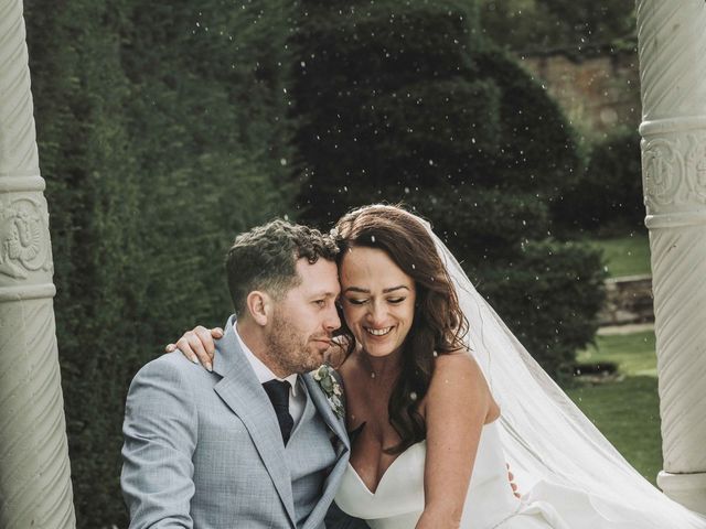 Gareth and Kelly's Wedding in Stratford Upon Avon, Warwickshire 23