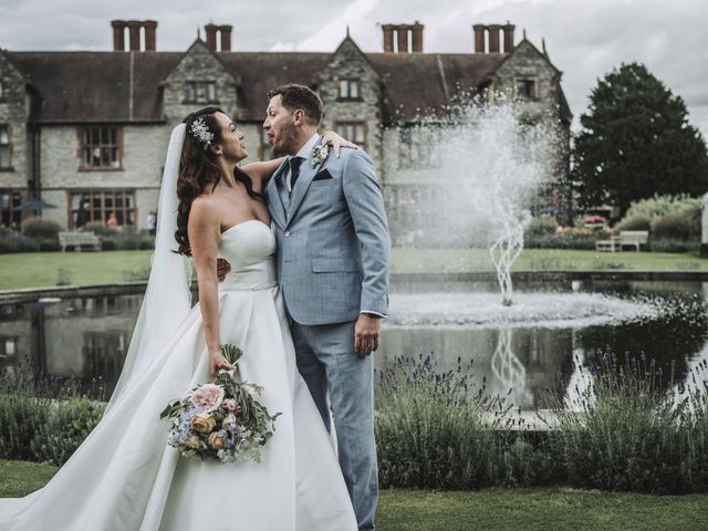 Gareth and Kelly's Wedding in Stratford Upon Avon, Warwickshire 25