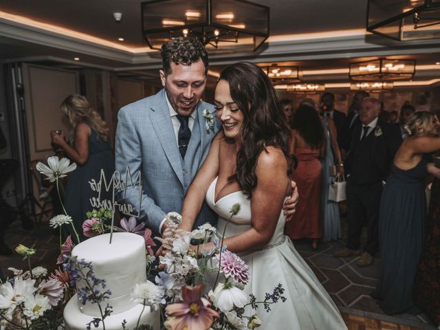 Gareth and Kelly's Wedding in Stratford Upon Avon, Warwickshire 28