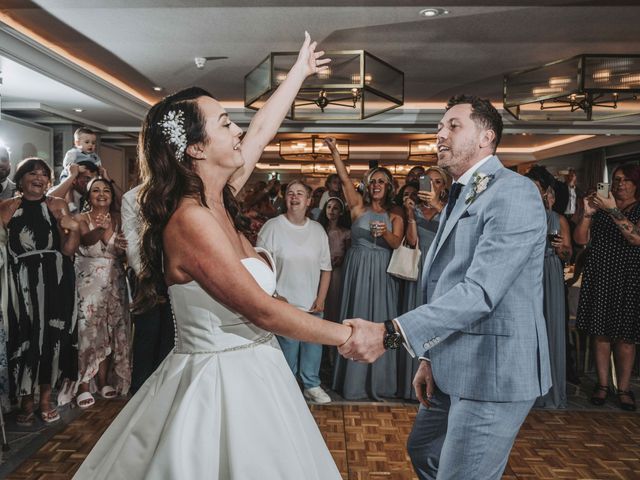 Gareth and Kelly's Wedding in Stratford Upon Avon, Warwickshire 29