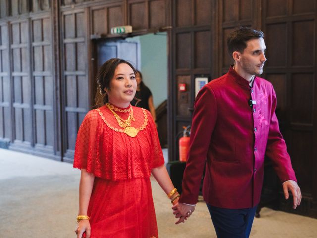 Francois Xavoir and Cindy&apos;s Wedding in Hertford, Hertfordshire 113