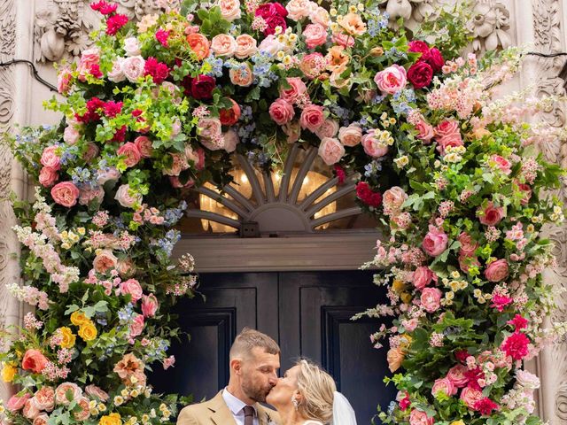 Terry and Ellie's Wedding in Chelsea, South West London 28