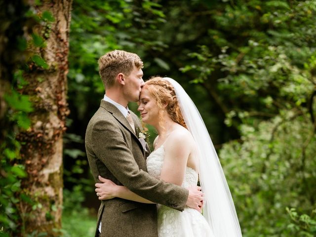 Tom and Elsie&apos;s Wedding in Liskeard, Cornwall 17
