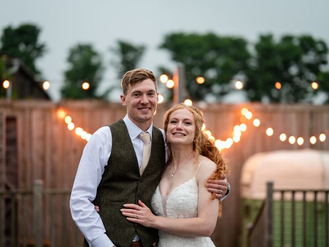 Tom and Elsie&apos;s Wedding in Liskeard, Cornwall 27