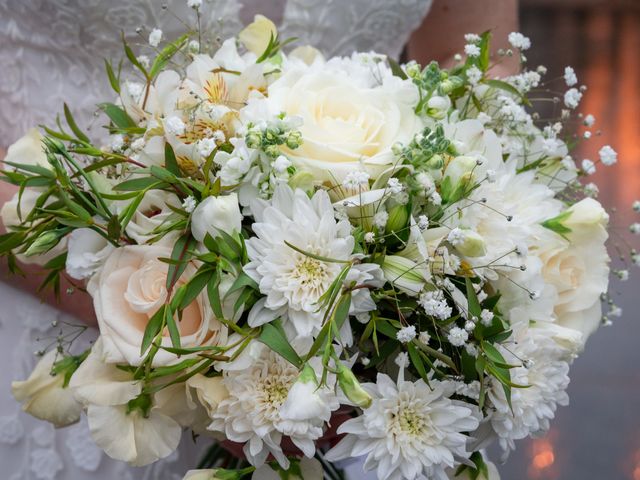 Tom and Elsie&apos;s Wedding in Liskeard, Cornwall 28
