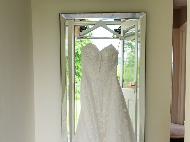 Tom and Elsie&apos;s Wedding in Liskeard, Cornwall 38