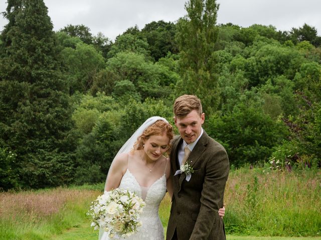 Tom and Elsie&apos;s Wedding in Liskeard, Cornwall 58