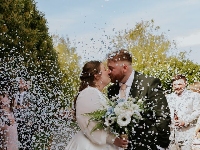 Adam and Elli's Wedding in Kingston Upon Hull, East Riding of Yorkshire 19