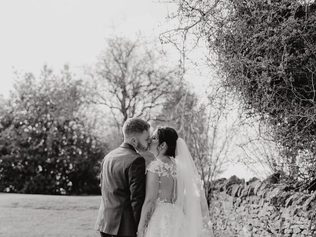Shane and Carly&apos;s Wedding in Chipping Norton, Oxfordshire 55