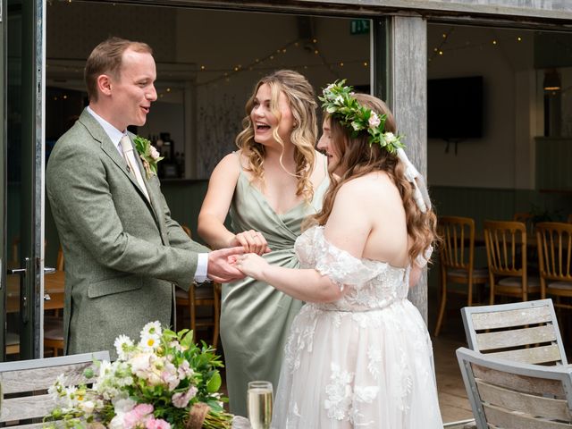 Dean and Jessica&apos;s Wedding in Liskeard, Cornwall 17