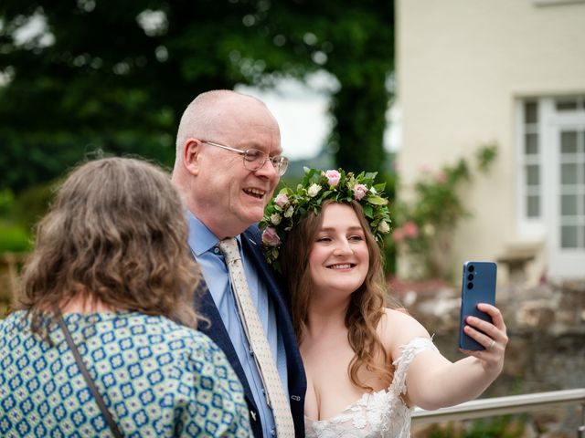 Dean and Jessica&apos;s Wedding in Liskeard, Cornwall 19