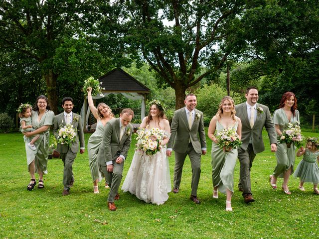 Dean and Jessica&apos;s Wedding in Liskeard, Cornwall 2
