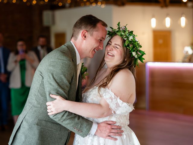 Dean and Jessica&apos;s Wedding in Liskeard, Cornwall 39