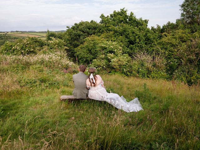 Dean and Jessica&apos;s Wedding in Liskeard, Cornwall 68