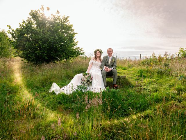 Dean and Jessica&apos;s Wedding in Liskeard, Cornwall 69
