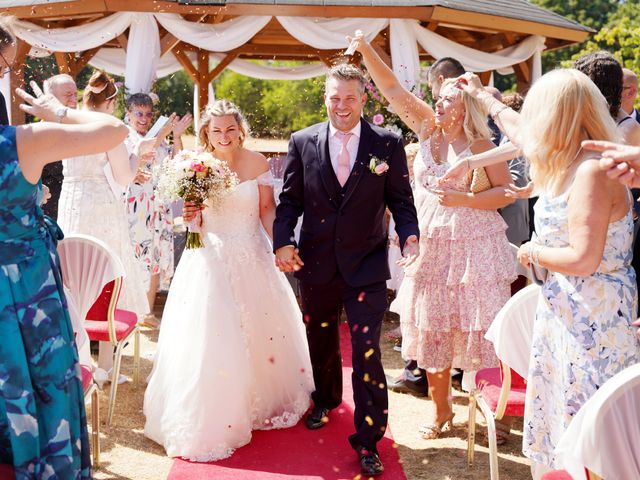 Jenny and Chris&apos;s Wedding in Burnham, Buckinghamshire 12