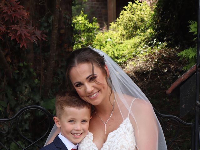 Craig and Nikki's Wedding in Holbeach, Lincolnshire 17