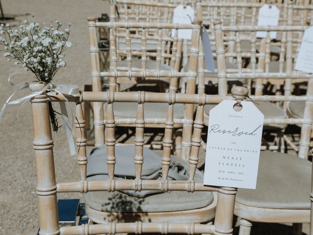 Will and Molly's Wedding in Redditch, Worcestershire 16