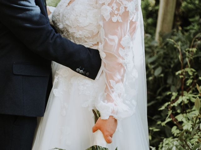 Will and Molly's Wedding in Redditch, Worcestershire 2