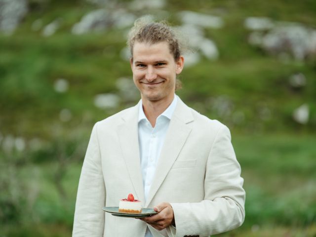 Lukas and Hanna's Wedding in Lochinver, Highlands 2