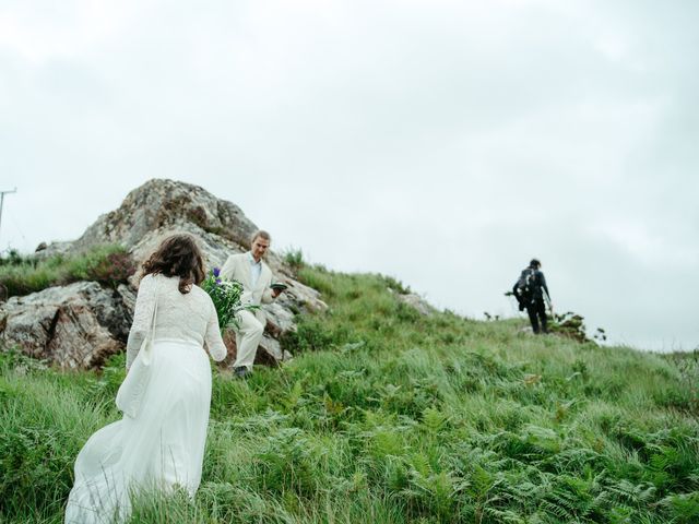 Lukas and Hanna's Wedding in Lochinver, Highlands 3