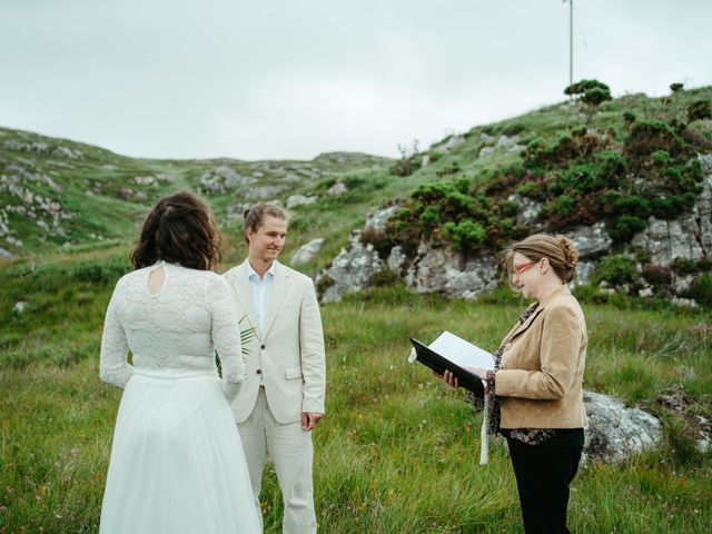 Lukas and Hanna's Wedding in Lochinver, Highlands 7