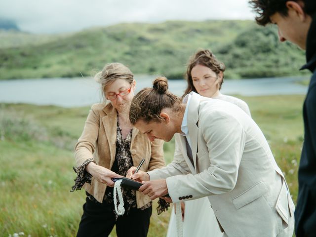 Lukas and Hanna's Wedding in Lochinver, Highlands 17
