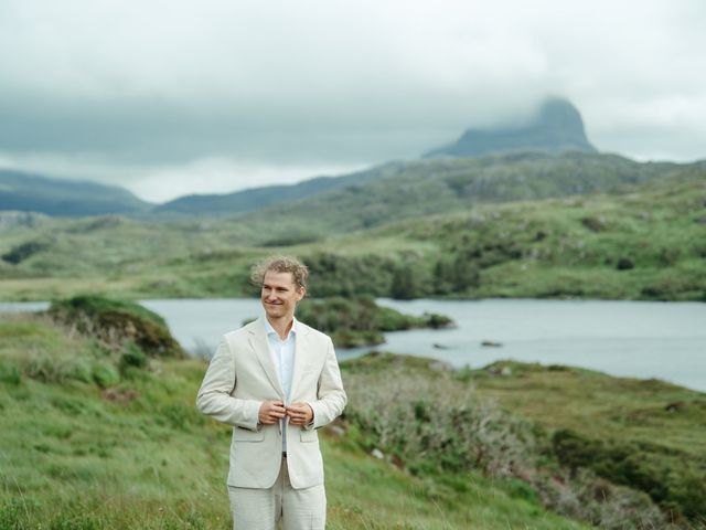 Lukas and Hanna's Wedding in Lochinver, Highlands 19